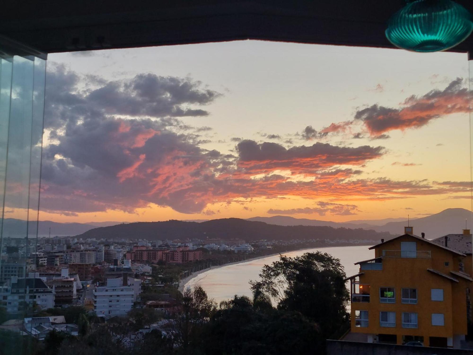 Jurere Cobertura 400M Do Mar Vista Linda Lägenhet Florianópolis Exteriör bild